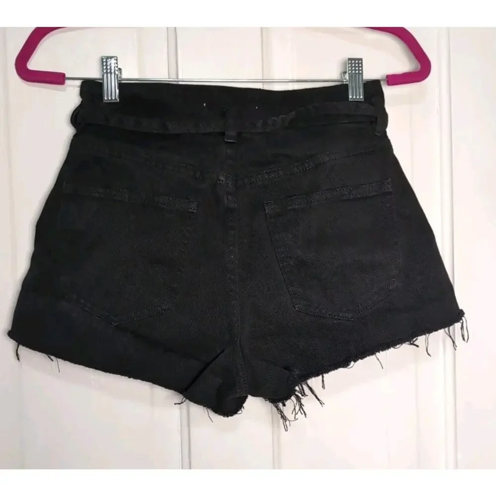 PacSun Mom Short Black Denim Tie Belt Raw Hem Women's 25 Beach Resort (1116)